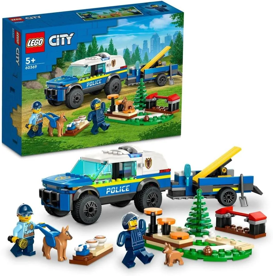 مجموعه آموزش سگ پلیس سیار LEGO City 60369، ماشین اسباب بازی شاسی بلند با تریلر، مسیر موانع و فیگورهای توله سگ، مجموعه بازی حیوانات برای پسران و دختران بالای 5 سال