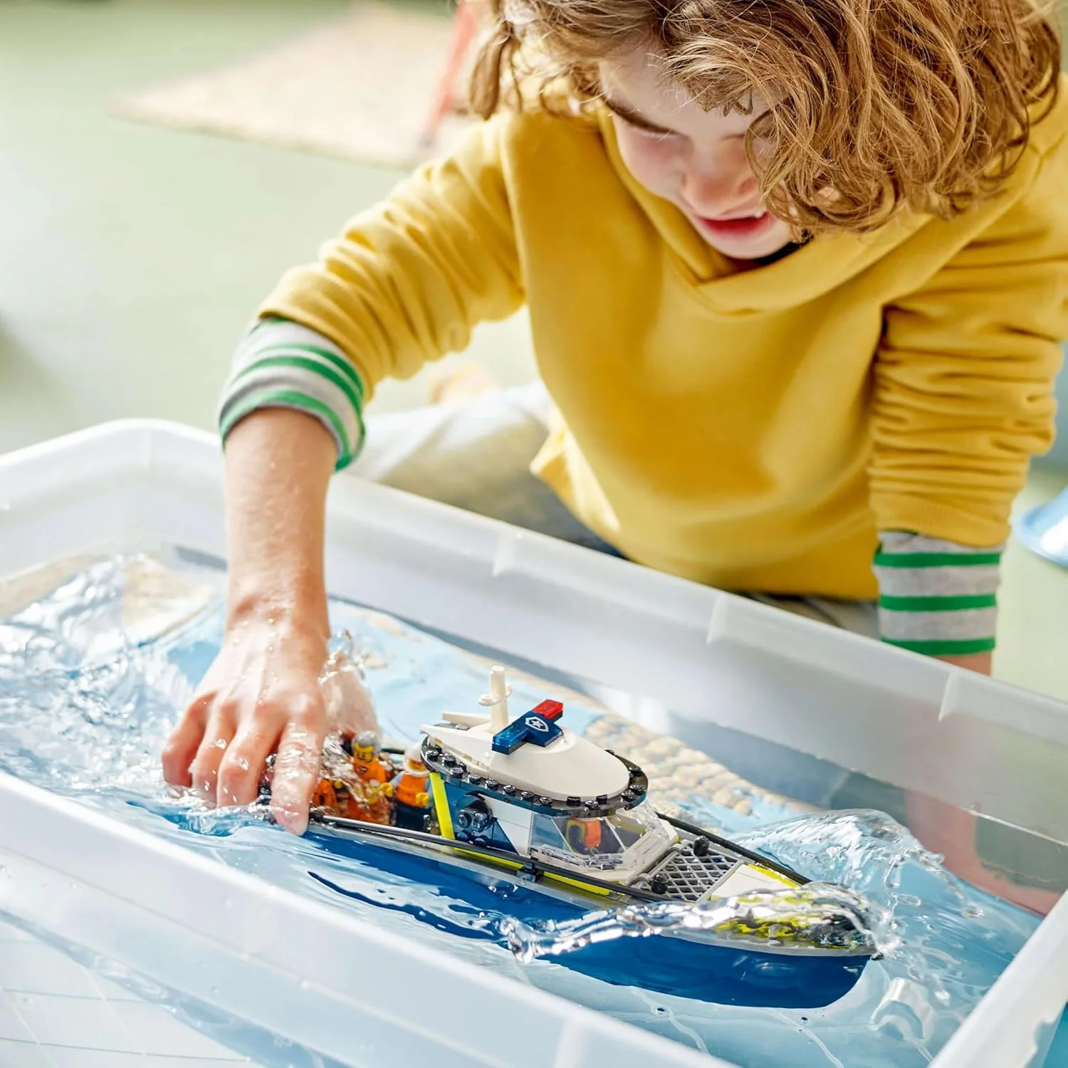 لگو سیتی، مجموعه تعقیب و گریز قایق پلیس - شامل 2 قایق اسباب بازی، 3 مینی فیگور و یک کوسه - هدیه ای برای پسران و دختران 6 سال به بالا - 60456 لگو سیتی، مجموعه تعقیب و گریز قایق پلیس - شامل 2 قایق اسباب بازی، 3 مینی فیگور و یک کوسه - هدیه ای برای پسران و دختران 6 سال به بالا - 60456