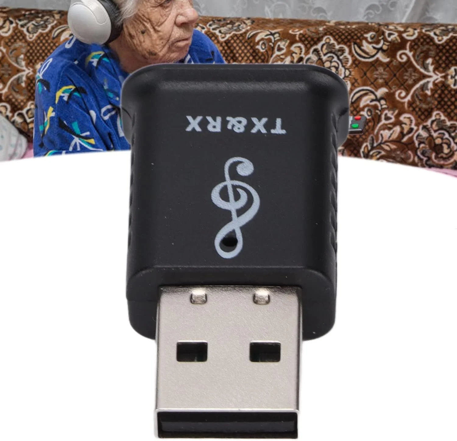 فرستنده گیرنده 5.0 قابل استفاده به عنوان فرستنده یا گیرنده، پخش جریانی به استریو سیمی و بلندگوهای شما. چراغ آبی ال ای دی در حالت گیرنده روشن است. فرستنده گیرنده 5.0 قابل استفاده به عنوان فرستنده یا گیرنده، پخش جریانی به استریو سیمی و بلندگوهای شما. چراغ آبی ال ای دی در حالت گیرنده روشن است.