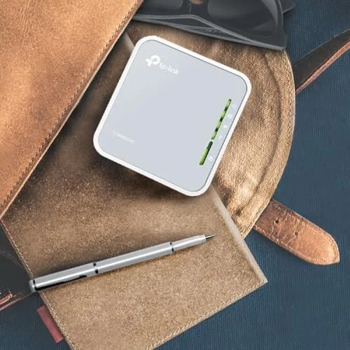 روتر مسافرتی بی سیم TP-Link AC750 مدل TL-WR902AC – دو بانده 2.4GHz/5GHz Wi-Fi، طراحی نانو قابل حمل، اشتراک گذاری فایل و شارژ USB، حالت های متعدد: روتر/هات اسپات/تقویت کننده/AP، شامل کیف مسافرتی روتر مسافرتی بی سیم TP-Link AC750 مدل TL-WR902AC – دو بانده 2.4GHz/5GHz Wi-Fi، طراحی نانو قابل حمل، اشتراک گذاری فایل و شارژ USB، حالت های متعدد: روتر/هات اسپات/تقویت کننده/AP، شامل کیف مسافرتی