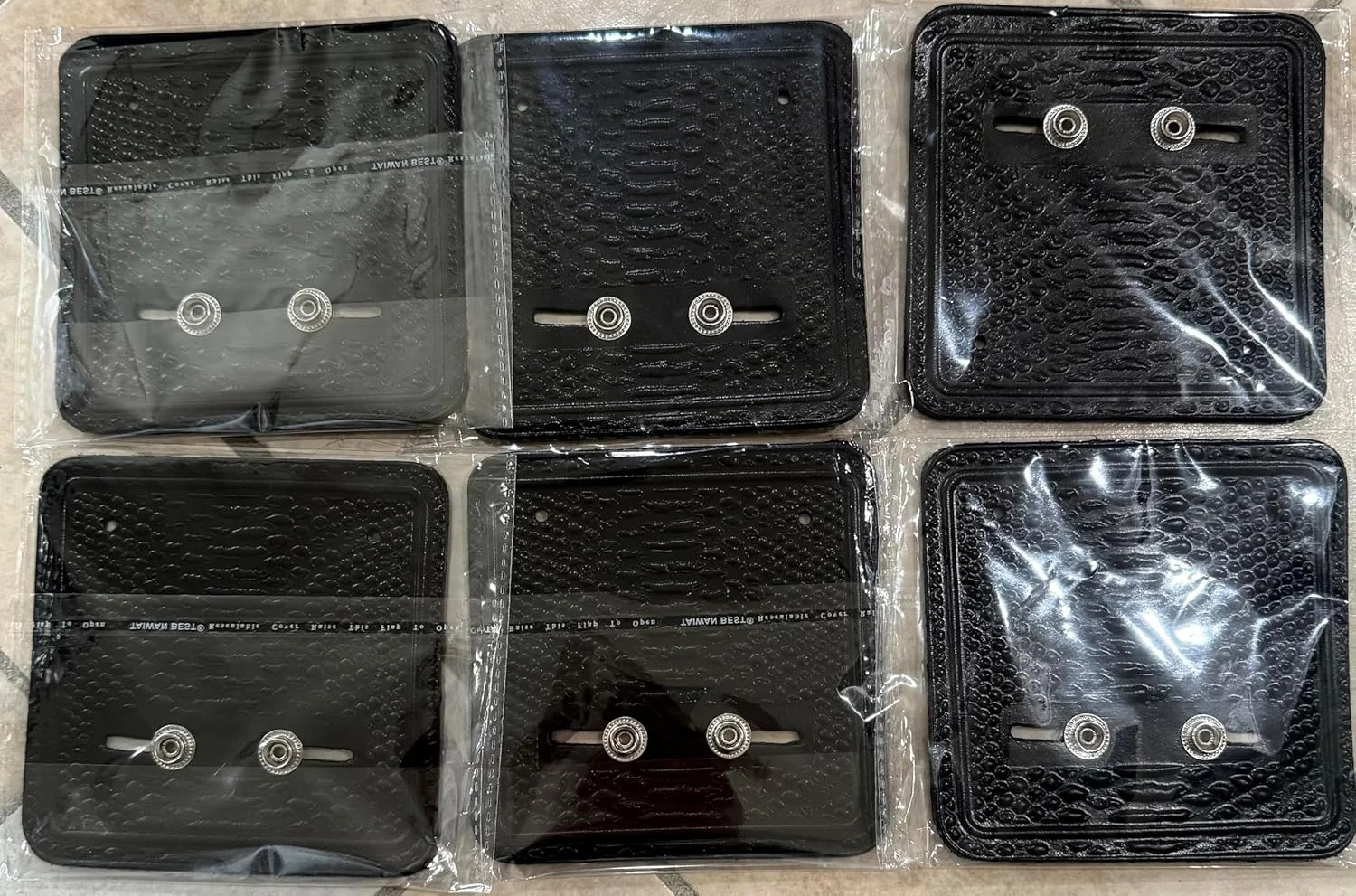 بسته 6 عددی، نگهدارنده دیواری کمربند کشتی قابل تنظیم جهانی، آویز دیواری برای کمربندهای بزرگسالان و کودکان برای تمام لیگ های کشتی، بسته شش تایی آویز دیواری چرم مشکی بسته 6 عددی، نگهدارنده دیواری کمربند کشتی قابل تنظیم جهانی، آویز دیواری برای کمربندهای بزرگسالان و کودکان برای تمام لیگ های کشتی، بسته شش تایی آویز دیواری چرم مشکی