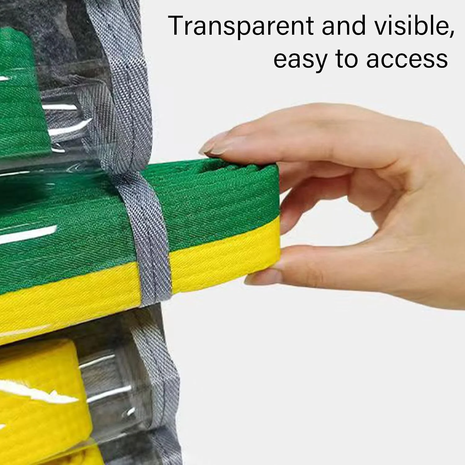 محفظه نمایش کمربند تکواندو با آویز مدال دیواری، ساخته شده از مواد PVC بادوام و نمد، گنجایش 8 کمربند، مناسب برای استفاده روزانه محفظه نمایش کمربند تکواندو با آویز مدال دیواری، ساخته شده از مواد PVC بادوام و نمد، گنجایش 8 کمربند، مناسب برای استفاده روزانه