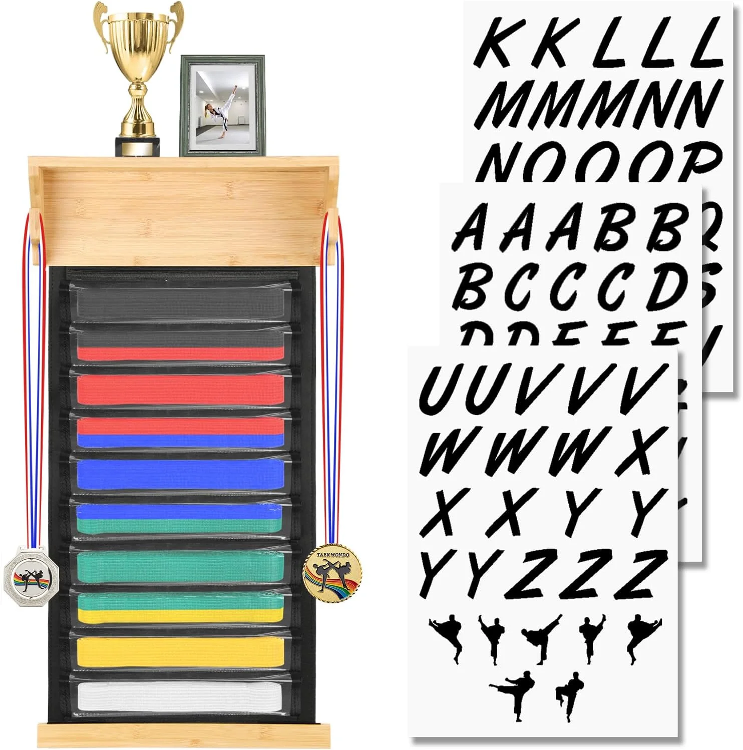 نگهدارنده کمربند هنرهای رزمی SUMNACON با آویز مدال، نگهدارنده کمربند تکواندو کاراته ضد گرد و غبار با قفسه جایزه برای هنرجوی جوجیتسو (بدون کمربند)
