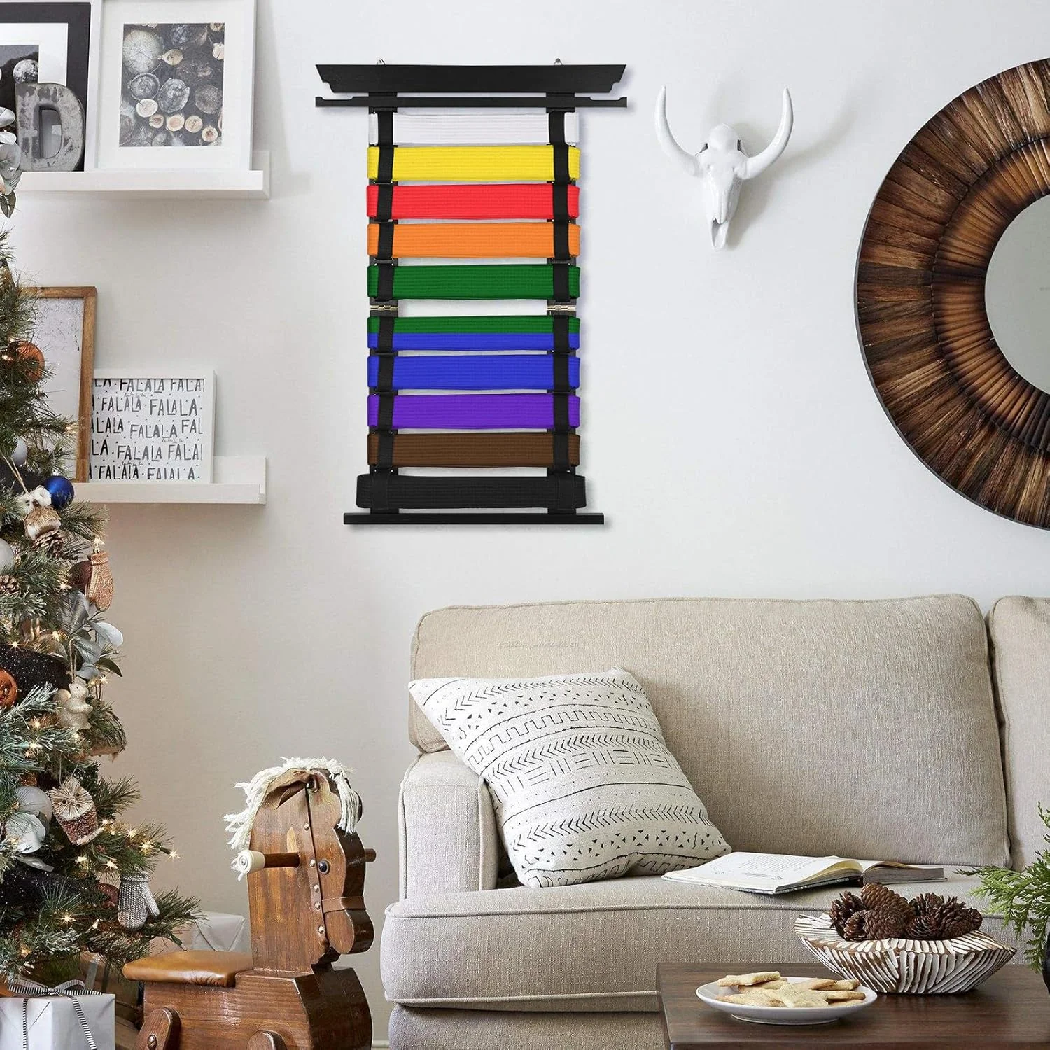 نگهدارنده کمربند هنرهای رزمی بامبو مشکی 10 کمربنده، سازمان دهنده کمربند کاراته تکواندو، قفسه نمایش کمربند هنرهای رزمی دیواری، نگهدارنده نمایش مدال کمربند برای کارآموزان کاراته تکواندو (بدون کمربند)