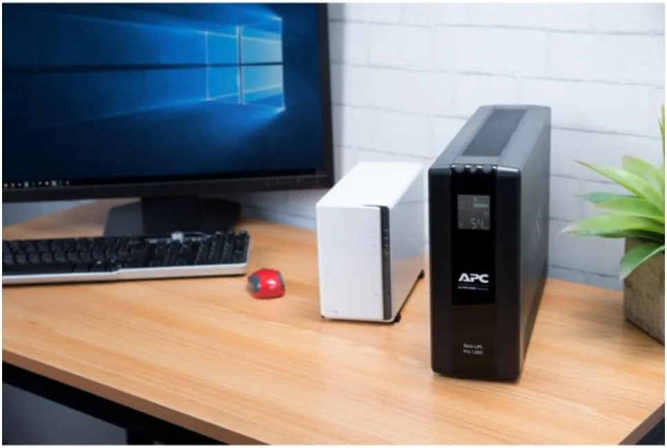 ای پی سی بک آپ پرو بی آر ۱۳۰۰ وی ای، ۸ خروجی، ای وی آر، رابط ال سی دی ای پی سی بک آپ پرو بی آر ۱۳۰۰ وی ای، ۸ خروجی، ای وی آر، رابط ال سی دی