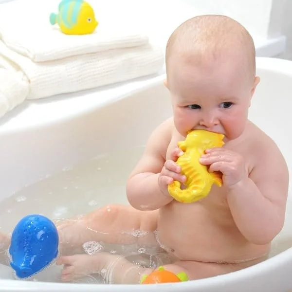 CaaOcho - اسباب بازی آبی برای کودکان - "نالو اسب دریایی" - اسباب بازی حمام ارگانیک برای نوزاد از 0 ماهگی - اسباب بازی برای وان حمام ساخته شده از لاستیک طبیعی - بدون مواد افزودنی شیمیایی CaaOcho - اسباب بازی آبی برای کودکان - "نالو اسب دریایی" - اسباب بازی حمام ارگانیک برای نوزاد از 0 ماهگی - اسباب بازی برای وان حمام ساخته شده از لاستیک طبیعی - بدون مواد افزودنی شیمیایی