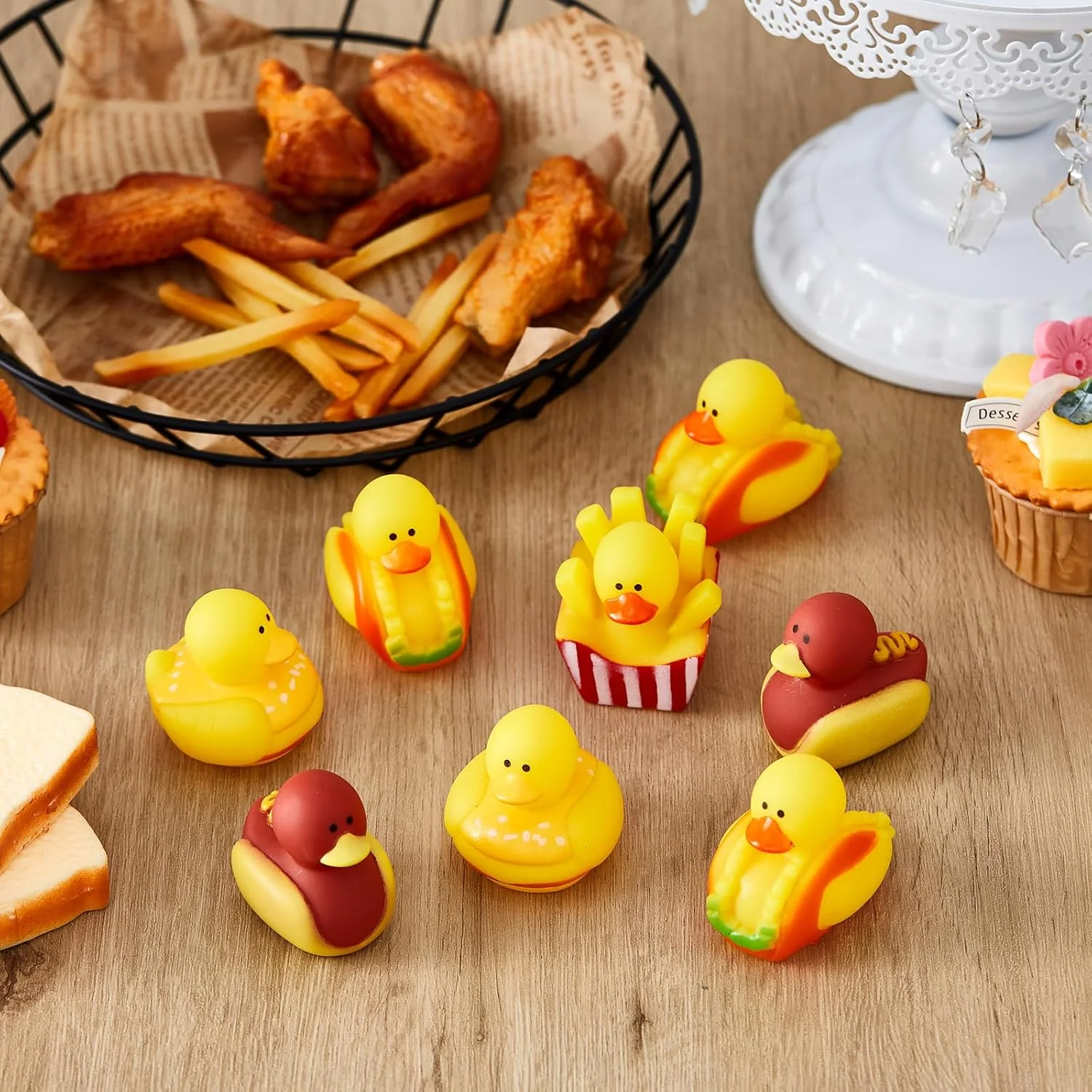 اردک های لاستیکی فست فودی Deekin، بسته 50 عددی، 2 اینچی، مجموعه کوچک و جذاب، شامل سیب زمینی سرخ کرده، همبرگر، هات داگ و تاکو، مینی اردک های کوچک برای استخر، اسباب بازی های حمام برای تزیین و مهمانی، 4 مدل اردک های لاستیکی فست فودی Deekin، بسته 50 عددی، 2 اینچی، مجموعه کوچک و جذاب، شامل سیب زمینی سرخ کرده، همبرگر، هات داگ و تاکو، مینی اردک های کوچک برای استخر، اسباب بازی های حمام برای تزیین و مهمانی، 4 مدل