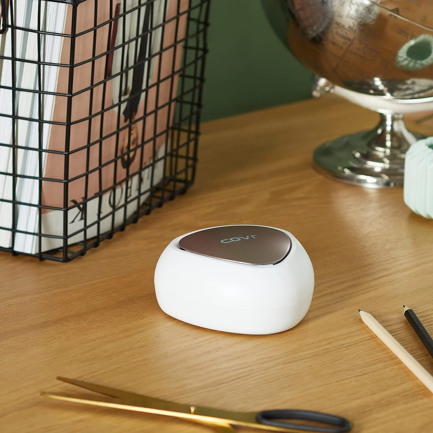 سیستم وای-فای مش دو بانده AC1200 D-Link COVR-C1203/B برای کل خانه با هدایت هوشمند، رومینگ هوشمند و MU-MIMO - پوشش تا 465 متر مربع - نسخه انگلستان سیستم وای-فای مش دو بانده AC1200 D-Link COVR-C1203/B برای کل خانه با هدایت هوشمند، رومینگ هوشمند و MU-MIMO - پوشش تا 465 متر مربع - نسخه انگلستان