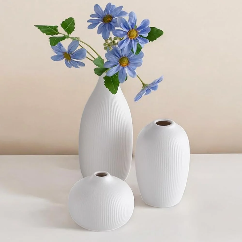 گلدان کوچک، ست گلدان سرامیکی سفید شیک 3 عددی - دکوراسیون منزل به سبک اسلامی برای اتاق نشیمن، هدیه ماه رمضان، گلدان های رومیزی به سبک عربی برای دورهمی های خانوادگی و تزیین میز عروسی گلدان کوچک، ست گلدان سرامیکی سفید شیک 3 عددی - دکوراسیون منزل به سبک اسلامی برای اتاق نشیمن، هدیه ماه رمضان، گلدان های رومیزی به سبک عربی برای دورهمی های خانوادگی و تزیین میز عروسی