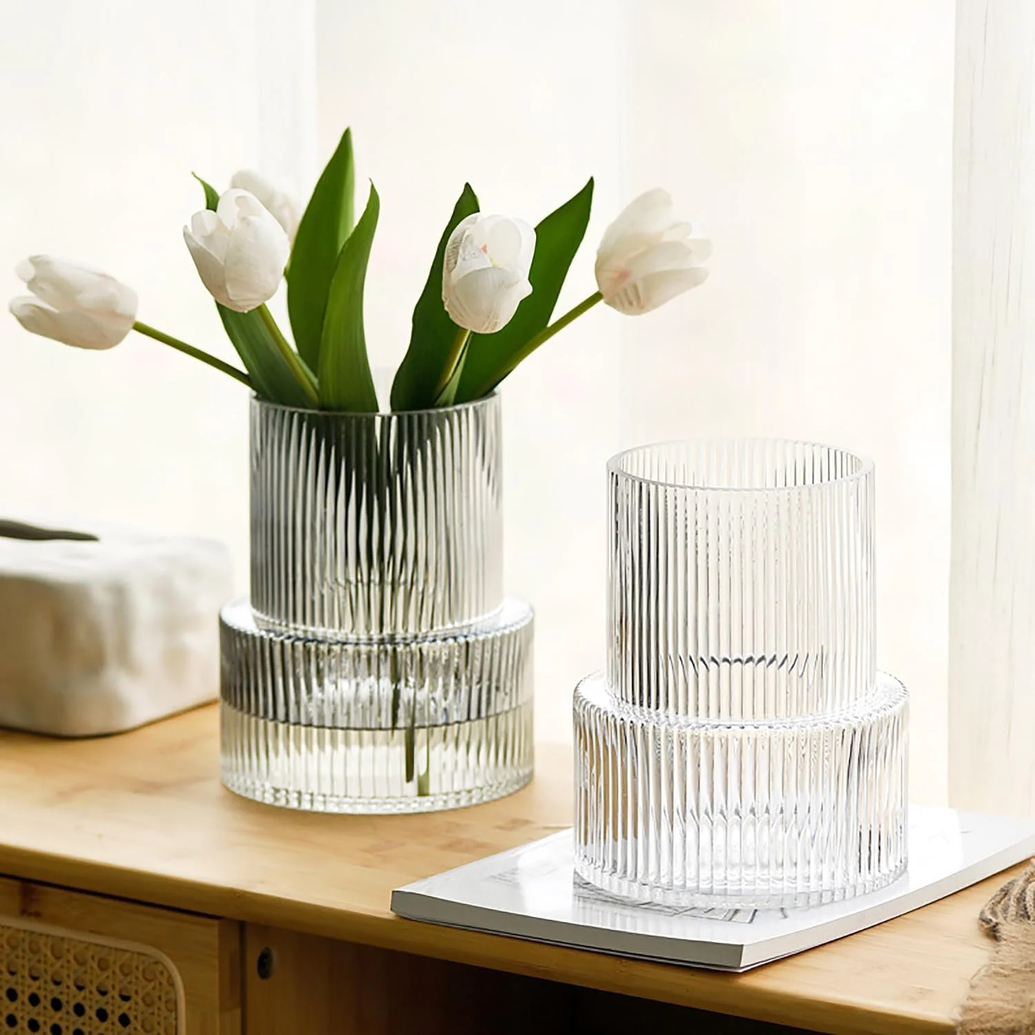 گلدان شیشه ای شفاف SPNOR، گلدان راه راه، گلدان شیشه ای شیاردار، گلدان گل، گلدان مدرن برای میز، گلدان شیشه ای راه راه برای اتاق نشیمن، میز غذاخوری، ورودی، شومینه، قفسه، عروسی، دفتر گلدان شیشه ای شفاف SPNOR، گلدان راه راه، گلدان شیشه ای شیاردار، گلدان گل، گلدان مدرن برای میز، گلدان شیشه ای راه راه برای اتاق نشیمن، میز غذاخوری، ورودی، شومینه، قفسه، عروسی، دفتر