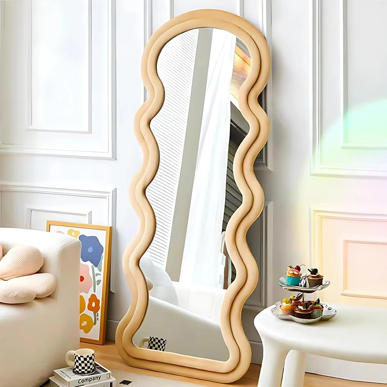 آینه قدی DECORHILLS، طراحی مدرن موجی دولایه – قاب پارچه مخملی، پایه تاشو، قابلیت نصب روی دیوار و نمایش روی زمین برای اتاق خواب، اتاق نشیمن و اتاق پرو – بژ (60x160 سانتی متر)