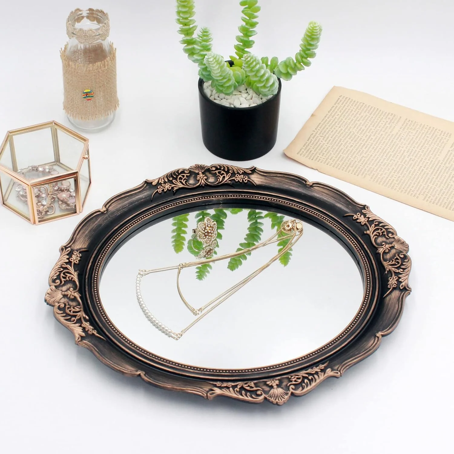 آینه دیواری تزئینی، آینه آویز طرح قدیمی برای اتاق خواب، اتاق نشیمن، تزئین میز آرایش، بیضی شکل (طلایی برنز قدیمی)