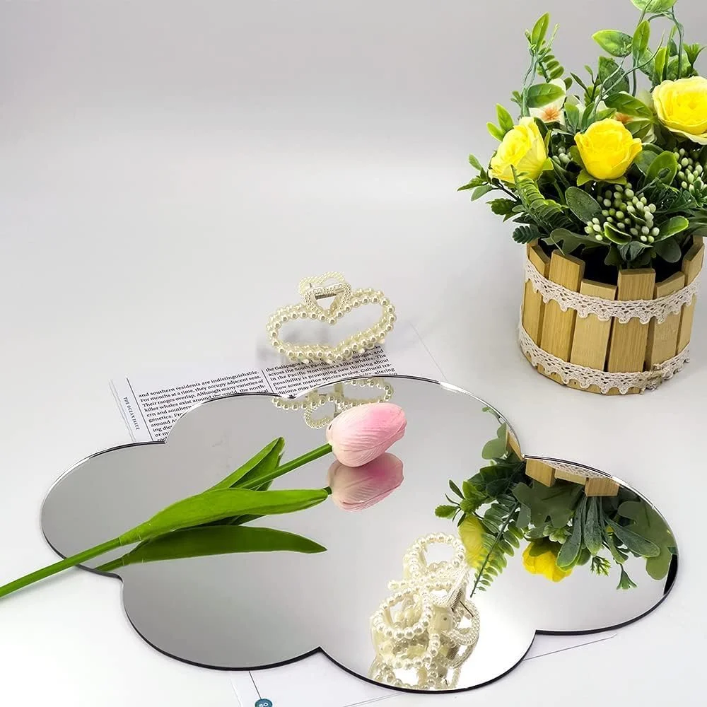 آینه نامنظم KASTWAVE، آینه تزئینی رومیزی اکریلیک با چوبی، آینه آرایشی بدون قاب قابل نصب روی دیوار، آینه با شکل عجیب برای اتاق نشیمن، اتاق خواب، ورودی، حمام، دکوراسیون منزل (شکل ابر)