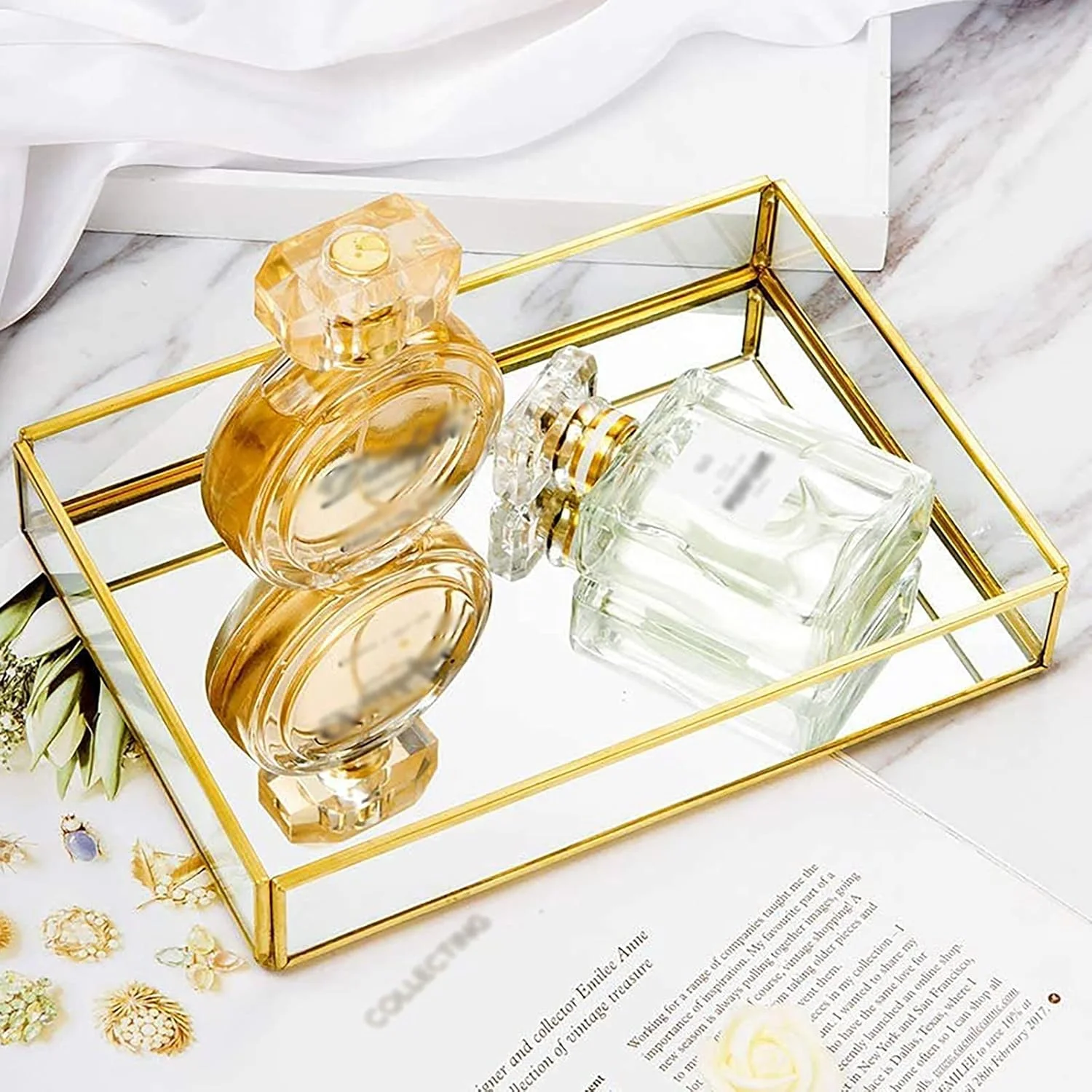 سینی شیشه ای فلزی Wuuooei، سینی طلایی، سازمان دهنده جواهرات، سینی آینه ای تزئینی، 20*14*3.5 سانتی متر سینی شیشه ای فلزی Wuuooei، سینی طلایی، سازمان دهنده جواهرات، سینی آینه ای تزئینی، 20*14*3.5 سانتی متر