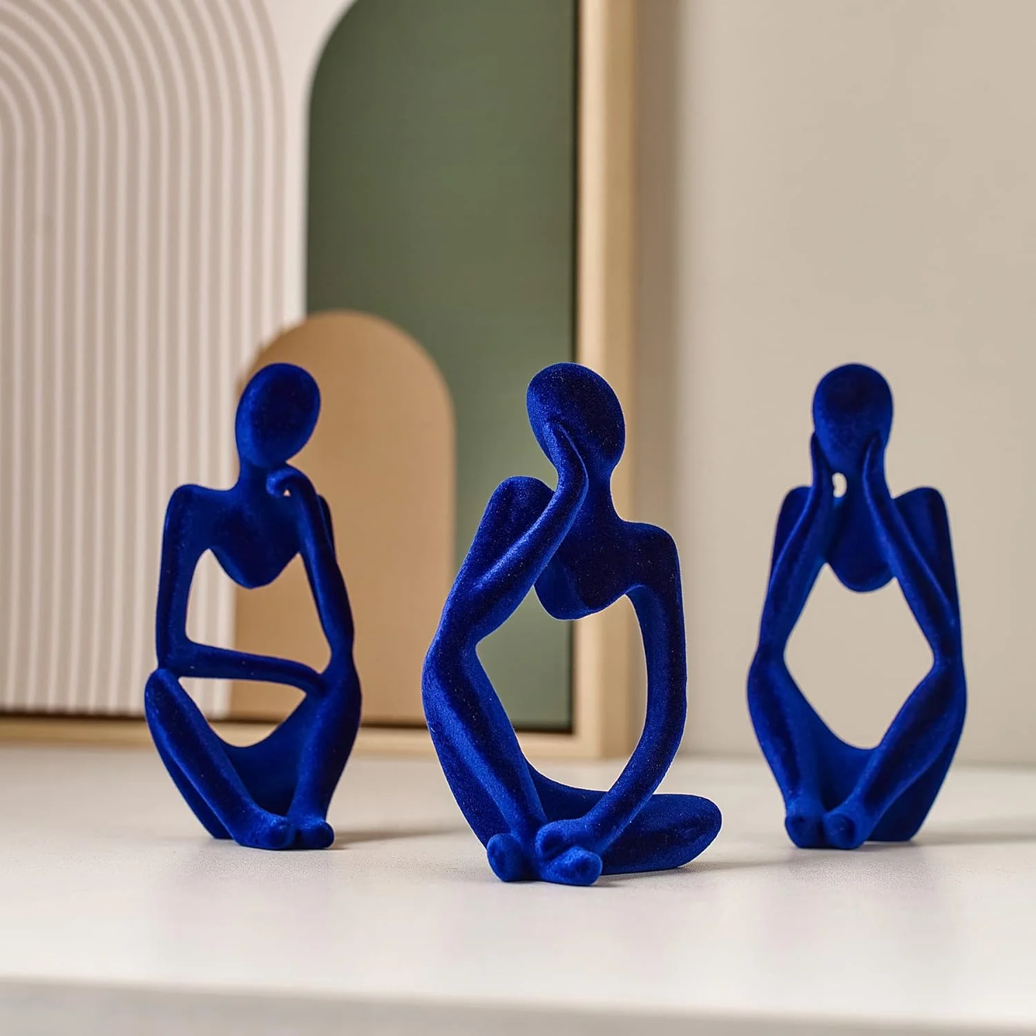دکور اتاق نشیمن FJS: مجسمه متفکر مخملی، مجسمه هنری انتزاعی آبی تیره - مجموعه 3 عددی برای خانه، دفتر، قفسه، تزئین میز دکور اتاق نشیمن FJS: مجسمه متفکر مخملی، مجسمه هنری انتزاعی آبی تیره - مجموعه 3 عددی برای خانه، دفتر، قفسه، تزئین میز