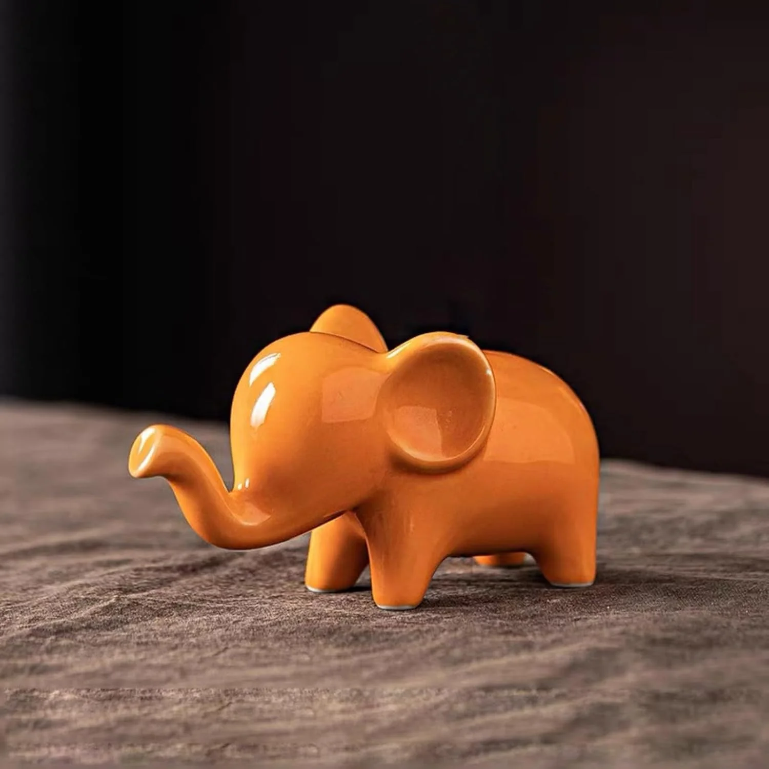مجسمه فیل تزئینی - مجسمه کوچک فیل سرامیکی برای خانه یا محل کار، نماد ثروت و خوش شانسی، طراحی دقیق، هدیه ای برای دوستداران فیل (10x4.3x5 سانتی متر، نارنجی) مجسمه فیل تزئینی - مجسمه کوچک فیل سرامیکی برای خانه یا محل کار، نماد ثروت و خوش شانسی، طراحی دقیق، هدیه ای برای دوستداران فیل (10x4.3x5 سانتی متر، نارنجی)