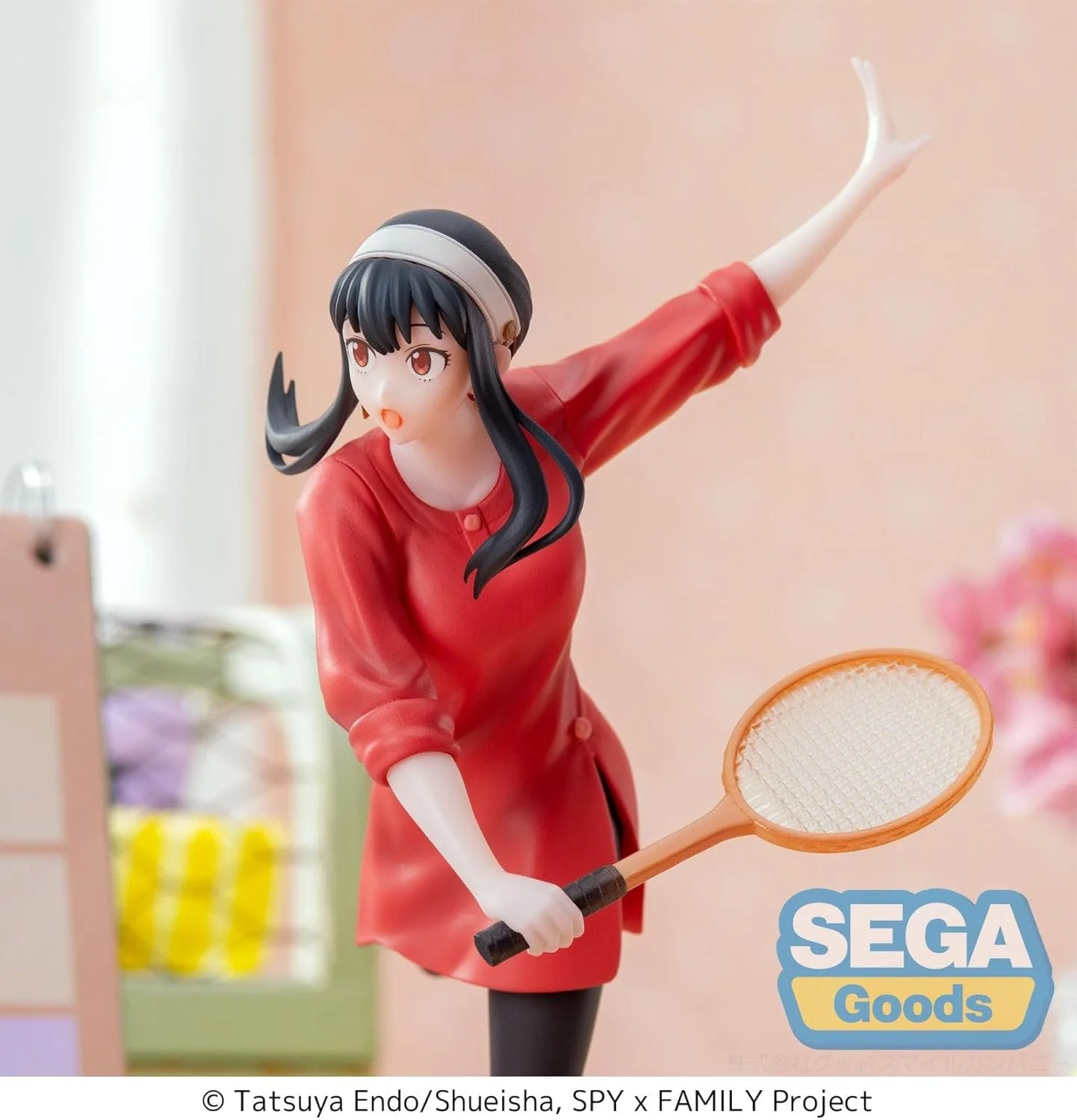 مجسمه یور فورجر از انیمه جاسوس × خانواده، تنیس لومیناستا، SEGA