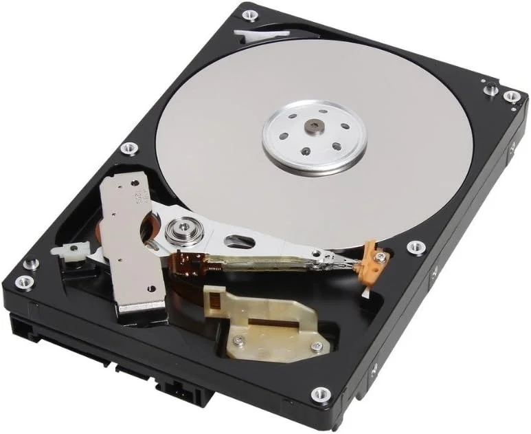 هارد دیسک داخلی 5 ترابایتی توشیبا X300، مناسب برای عملکرد بالا و بازی، 3.5 اینچی – CMR SATA 6.0 گیگابیت بر ثانیه، 7200 دور در دقیقه، 128 مگابایت کش - HDWE150XZSTA