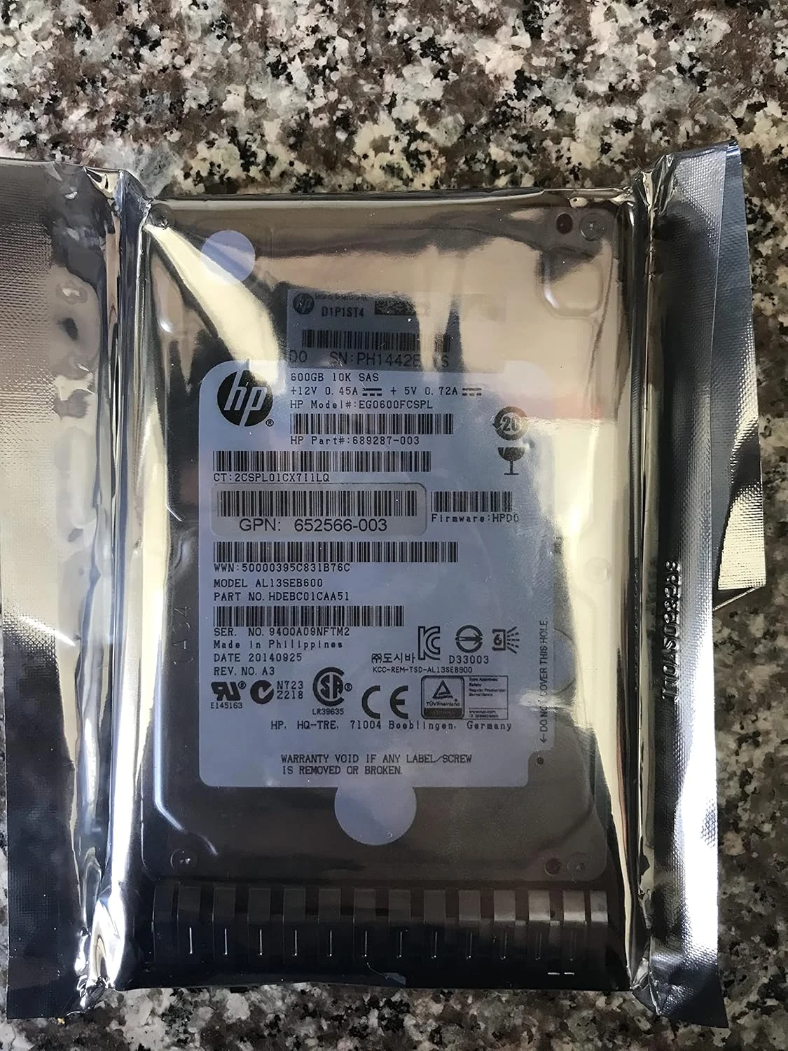 هارد درایو توشیبا AL13SEB600 - 600 گیگابایت - داخلی - 2.5 اینچ - SAS-2 - 10500 دور در دقیقه - بافر: 64 مگابایت هارد درایو توشیبا AL13SEB600 - 600 گیگابایت - داخلی - 2.5 اینچ - SAS-2 - 10500 دور در دقیقه - بافر: 64 مگابایت