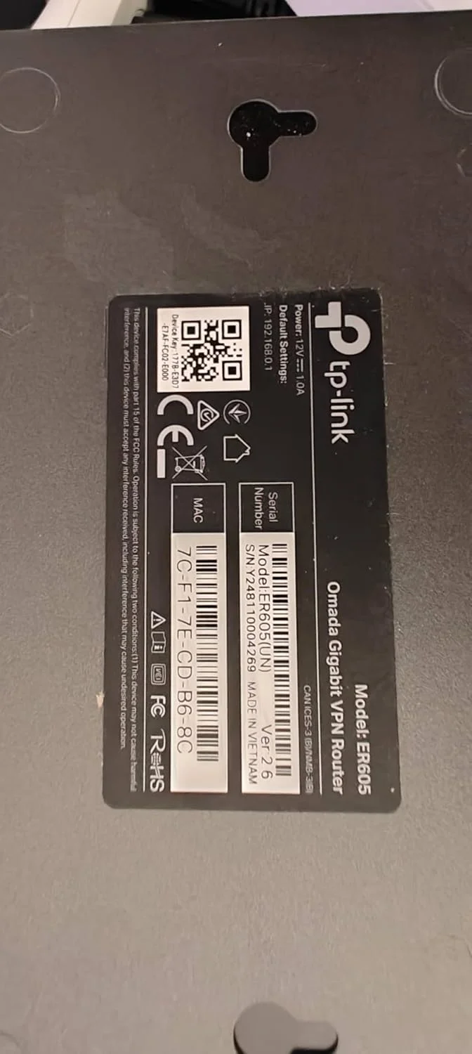 روتر VPN گیگابیتی سیمی TP-Link ER605 | دارای تا 4 پورت WAN گیگابیتی | روتر SMB فایروال SPI | یکپارچه سازی شده با Omada SDN | تعادل بار | محافظت در برابر صاعقه | اترنت