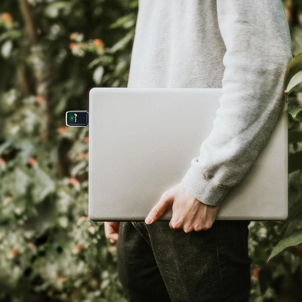 آداپتور وای فای USB تی پی-لینک AC1300 (Archer T3U) - آداپتور شبکه بی سیم دو بانده 2.4G/5G برای کامپیوترهای شخصی، دانگل وای فای MU-MIMO، USB 3.0، پشتیبانی از ویندوز 11، 10، 8.1، 8، 7، XP/Mac OS X 10.9-10.14 آداپتور وای فای USB تی پی-لینک AC1300 (Archer T3U) - آداپتور شبکه بی سیم دو بانده 2.4G/5G برای کامپیوترهای شخصی، دانگل وای فای MU-MIMO، USB 3.0، پشتیبانی از ویندوز 11، 10، 8.1، 8، 7، XP/Mac OS X 10.9-10.14