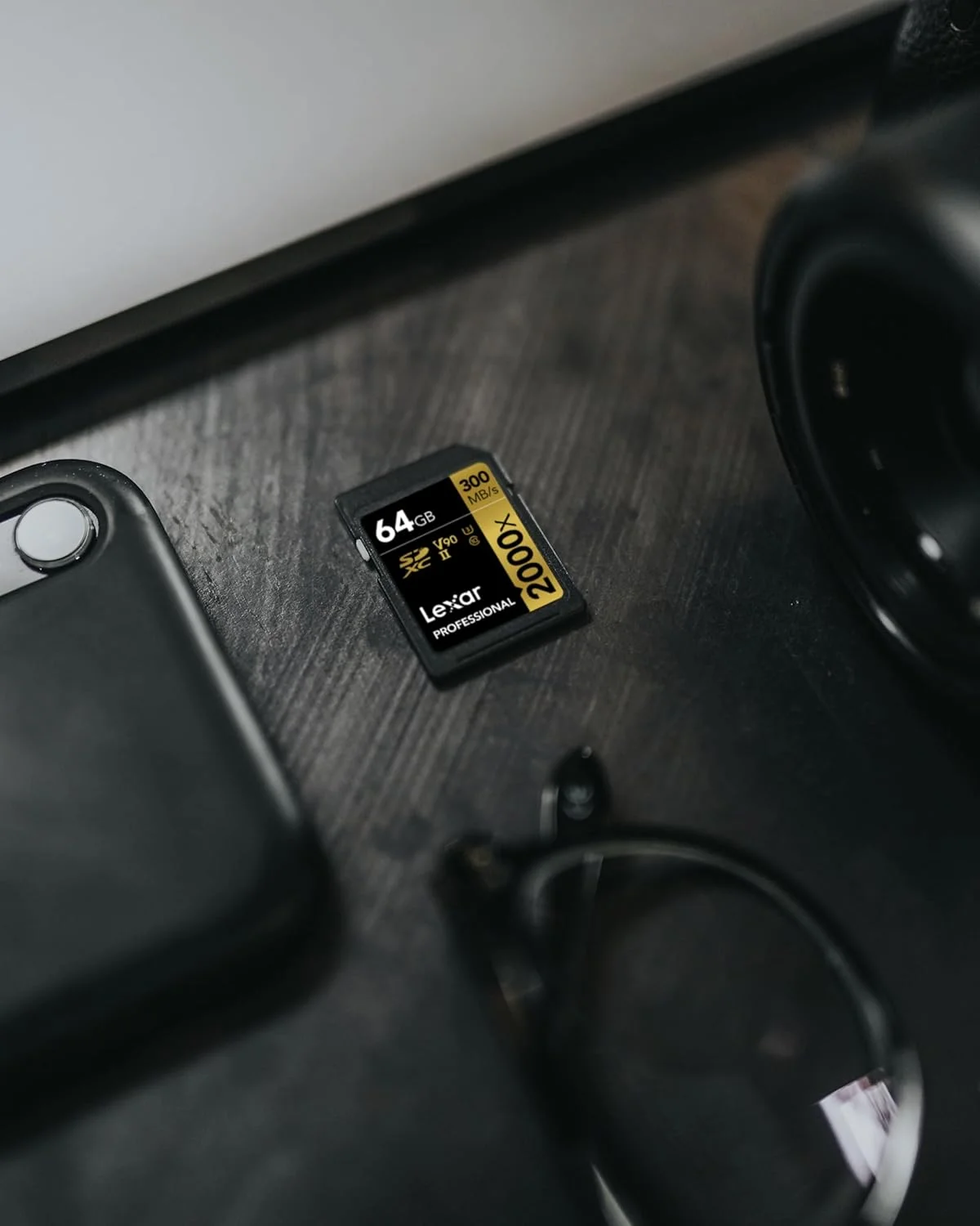 کارت حافظه لکسار Professional 2000X SDHC/SDXC UHS-II با سرعت 300 مگابیت بر ثانیه، ظرفیت 64 گیگابایت