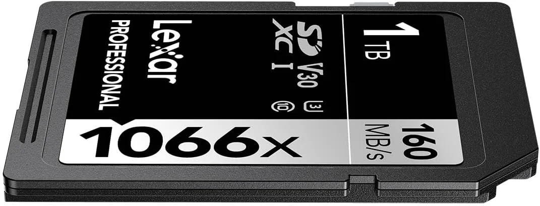 کارت حافظه لکسار Professional SILVER با ظرفیت 1 ترابایت، سرعت 1066x UHS-I C10 V30 U3 4K UHD SDXC، سرعت خواندن تا 160 مگابایت بر ثانیه و سرعت نوشتن 120 مگابایت بر ثانیه