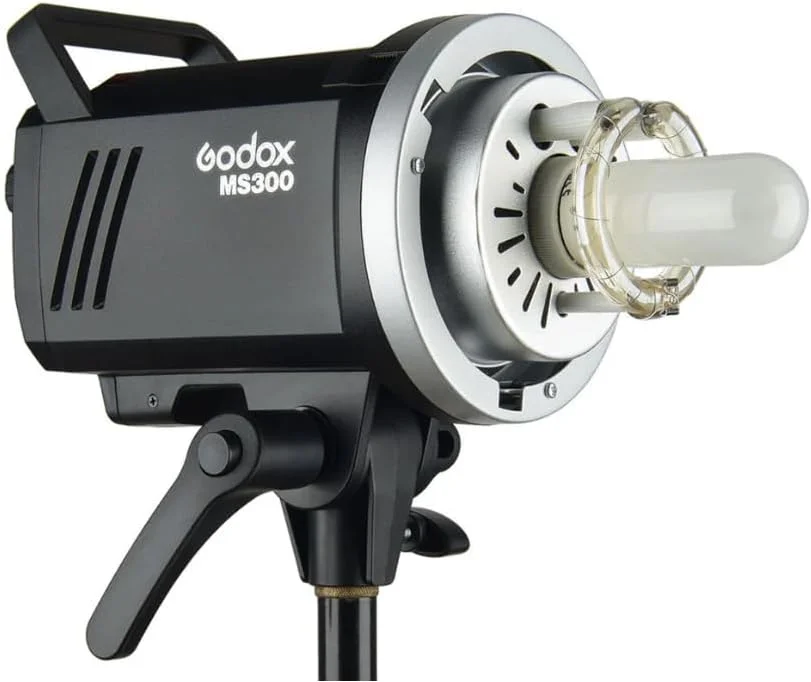 کیت فلاش استودیویی گودکس MS300-F، 2 عدد فلاش 300 وات، برند گودکس کیت فلاش استودیویی گودکس MS300-F، 2 عدد فلاش 300 وات، برند گودکس