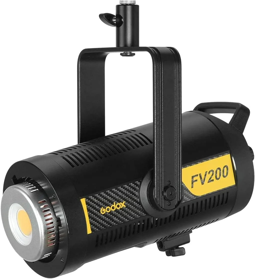فلاش استودیویی گودوکس FV200 با سرعت 1/8000 ثانیه - مشکی فلاش استودیویی گودوکس FV200 با سرعت 1/8000 ثانیه - مشکی