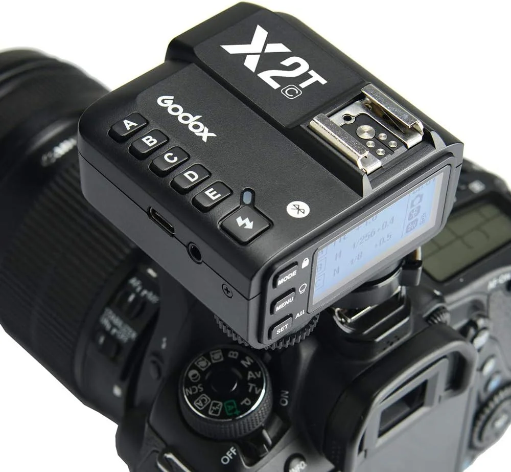 فلاش تریگر وایرلس TTL گودکس X2T-N برای نیکون - برد 100 متری 2.4G، همگام‌سازی پرسرعت 1/8000 ثانیه، با هات شو برای اتصال فلاش، 5 گروه و 32 کانال، کنترل از طریق اپلیکیشن بلوتوث، سازگار با دوربین‌های نیکون