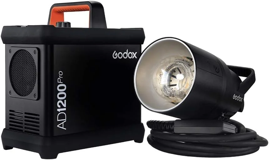 کیت پاور پک Godox AD1200Pro 1200Ws TTL، کیت فلاش استروب قابل حمل 2.4G در فضای باز با باتری و مانت بوئنز کیت پاور پک Godox AD1200Pro 1200Ws TTL، کیت فلاش استروب قابل حمل 2.4G در فضای باز با باتری و مانت بوئنز