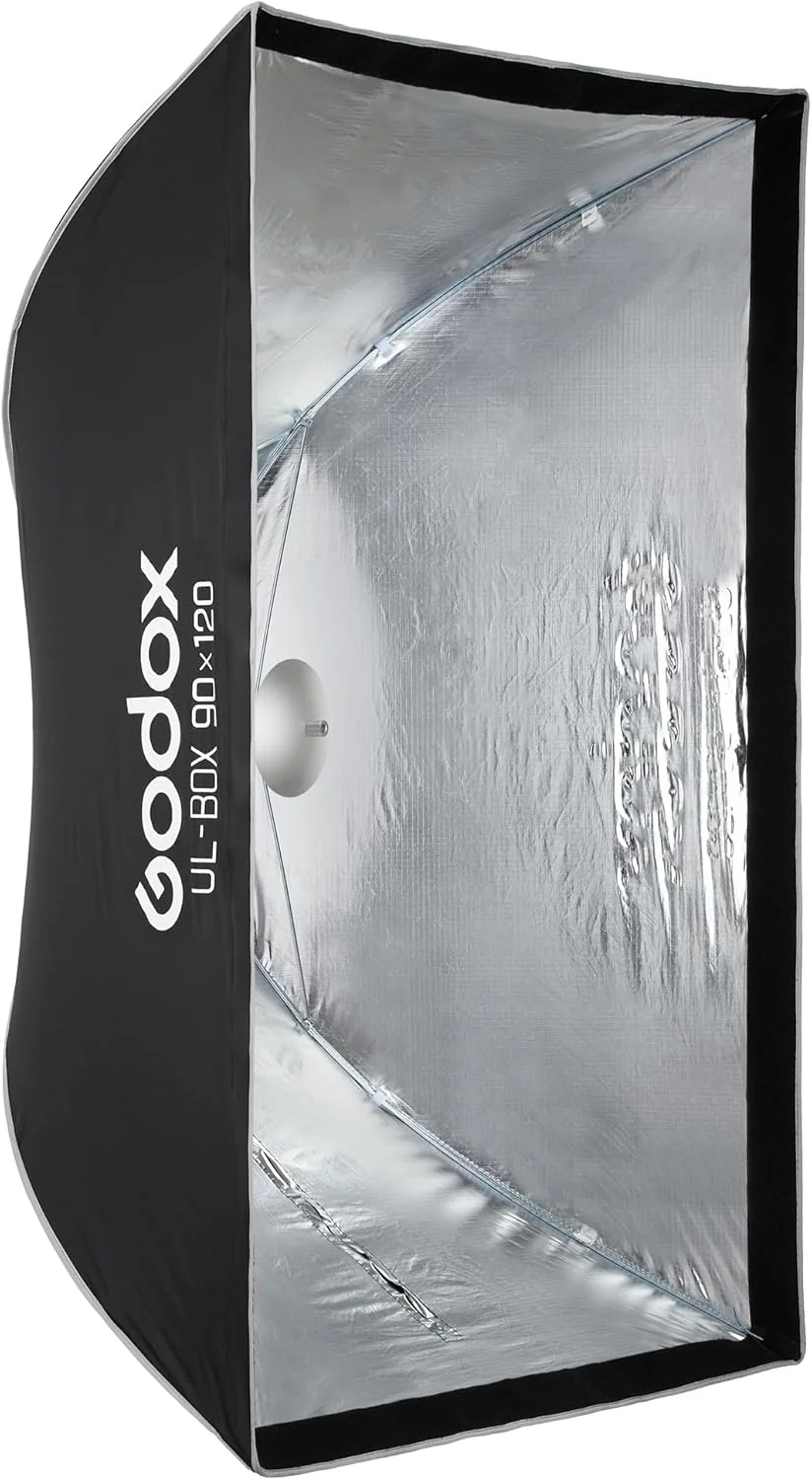 سافت باکس مستطیلی تاشو Godox با ابعاد 35.5"x47"، سافت باکس نواری با نصب Bowens، دیفیوزرها، گرید، کیف، برای فلاش های استودیویی Godox SL60II AD400PRO AD600 و سایر فلاش های دارای مانت بوئنز. سافت باکس مستطیلی تاشو Godox با ابعاد 35.5"x47"، سافت باکس نواری با نصب Bowens، دیفیوزرها، گرید، کیف، برای فلاش های استودیویی Godox SL60II AD400PRO AD600 و سایر فلاش های دارای مانت بوئنز.