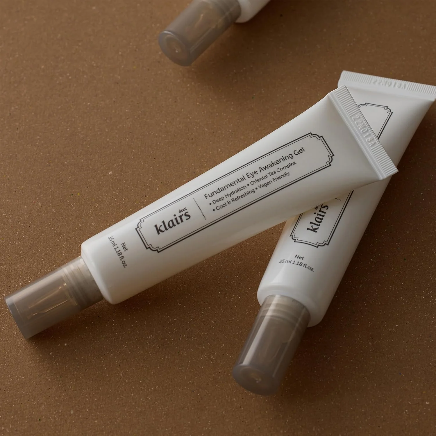 ژل بیداری چشم کلایرز Fundamental ژل بیداری چشم کلایرز Fundamental