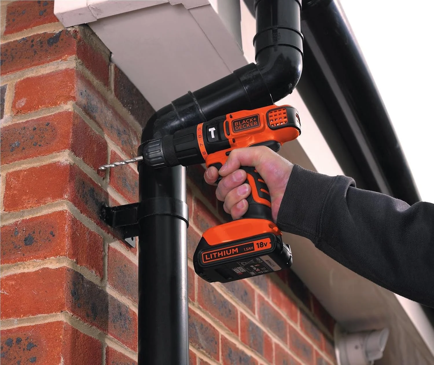 دریل چکشی شارژی 18 ولت دو سرعته بلک اند دکر به همراه جعبه ابزار، EGBL188K-GB دریل چکشی شارژی 18 ولت دو سرعته بلک اند دکر به همراه جعبه ابزار، EGBL188K-GB