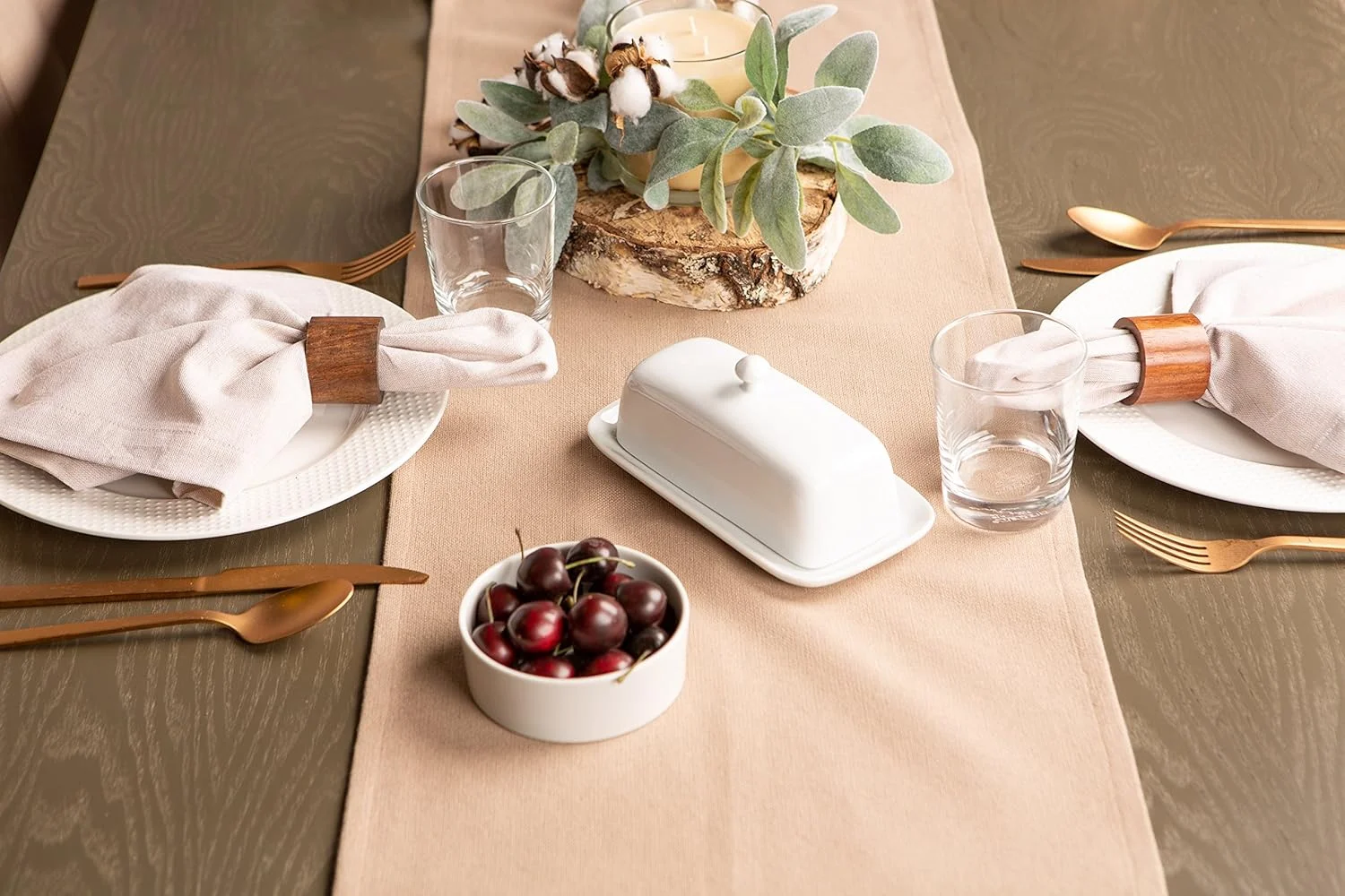 رانر رومیزی DII CAMZ10430، 35x183 سانتی متر، قهوه ای CAMZ10446 رانر رومیزی DII CAMZ10430، 35x183 سانتی متر، قهوه ای CAMZ10446