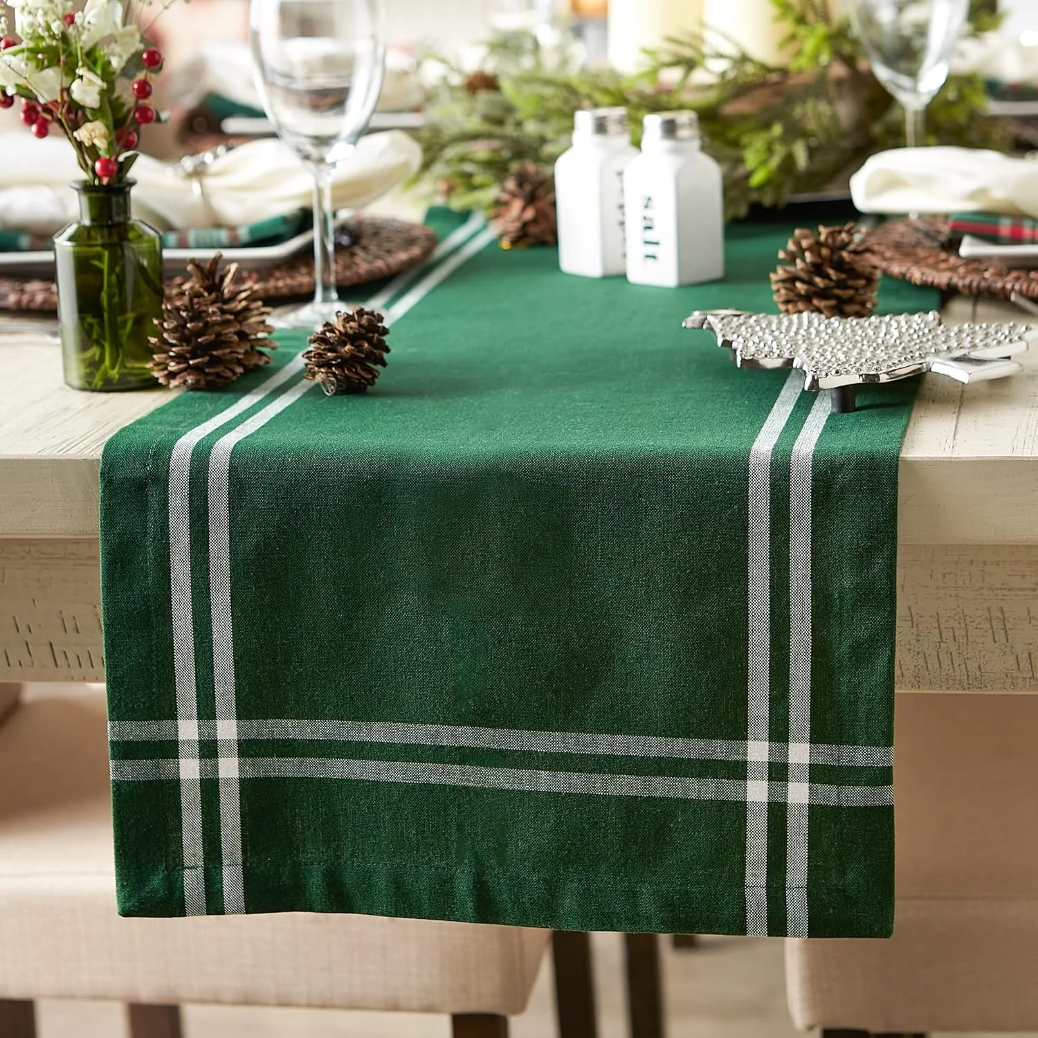 رانر رومیزی طرح راه راه فرانسوی DII، مناسب میز ناهارخوری به سبک روستایی، سایز 14x72، سبز بالزام رانر رومیزی طرح راه راه فرانسوی DII، مناسب میز ناهارخوری به سبک روستایی، سایز 14x72، سبز بالزام