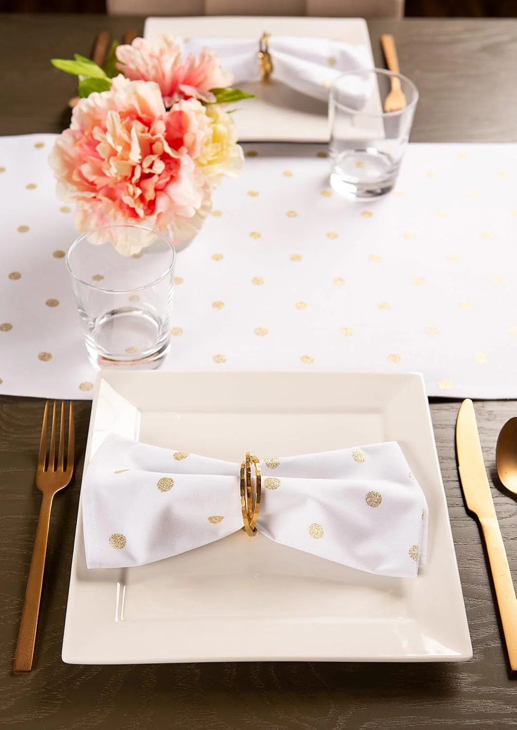 رانر رومیزی خالدار DII، 33x229 سانتی متر، سفید متالیک/طلایی دو رو رانر رومیزی خالدار DII، 33x229 سانتی متر، سفید متالیک/طلایی دو رو