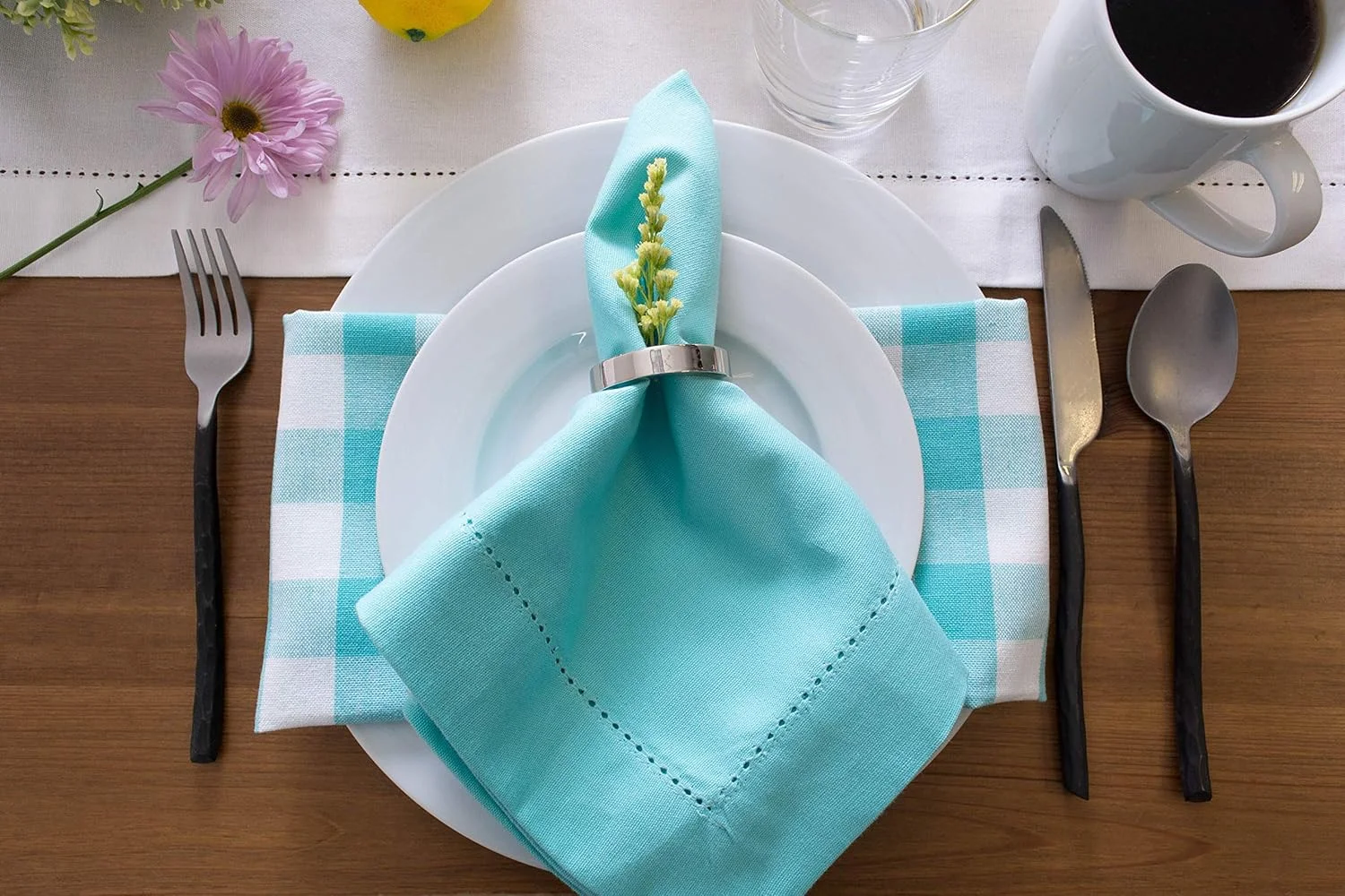 رانر رومیزی طرح بخیه دوزی DII، 100% پنبه، قابل شستشو در ماشین لباسشویی، مناسب برای مهمانی ها، رویدادها و دکور، 35x274 سانتی متر - سفید مایل به کرم رانر رومیزی طرح بخیه دوزی DII، 100% پنبه، قابل شستشو در ماشین لباسشویی، مناسب برای مهمانی ها، رویدادها و دکور، 35x274 سانتی متر - سفید مایل به کرم