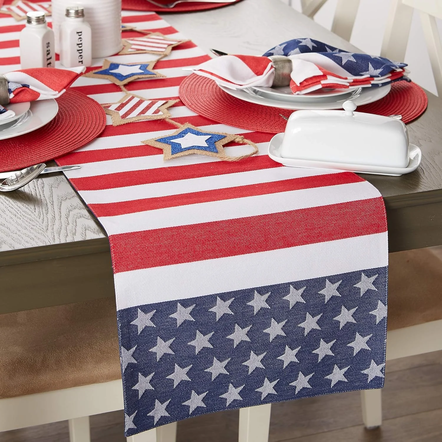 رانر رومیزی نخی DII، طرح ستاره و راه راه، 35x228 سانتی متر رانر رومیزی نخی DII، طرح ستاره و راه راه، 35x228 سانتی متر