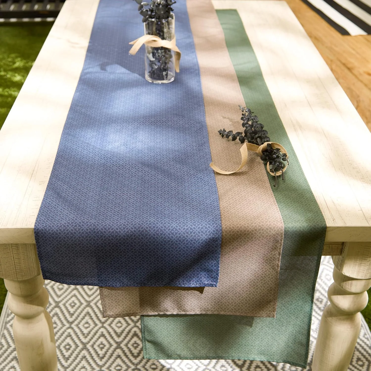 رانر رومیزی طرح توری DII، سایز 35x183 سانتی متر، رنگ کنگر فرنگی رانر رومیزی طرح توری DII، سایز 35x183 سانتی متر، رنگ کنگر فرنگی