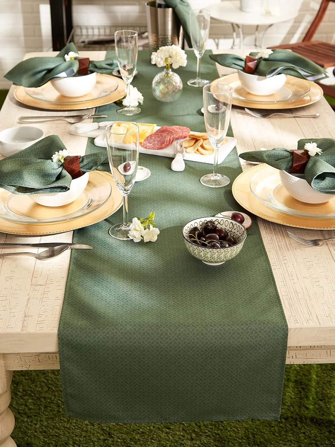 رانر رومیزی طرح توری DII، سایز 35x183 سانتی متر، رنگ کنگر فرنگی رانر رومیزی طرح توری DII، سایز 35x183 سانتی متر، رنگ کنگر فرنگی