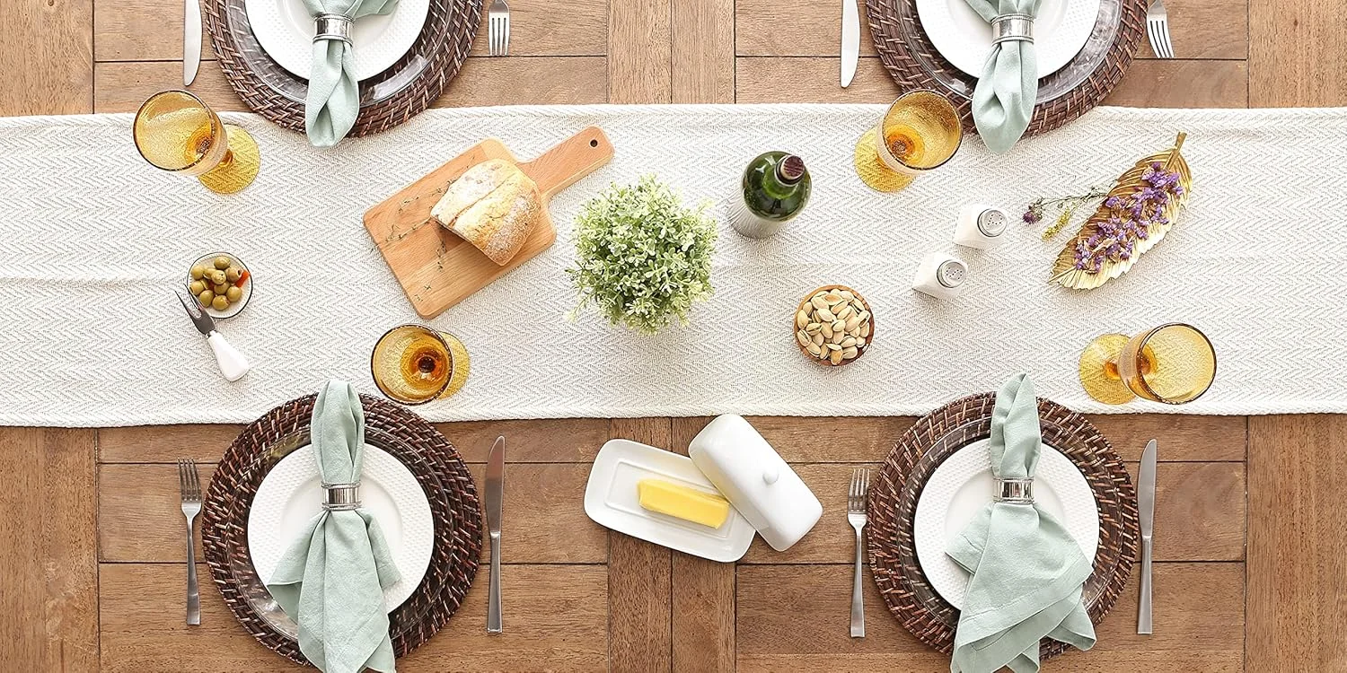 رانر رومیزی بافت طرح شورون DII، سایز ۱۵x۱۰۸، شیری رانر رومیزی بافت طرح شورون DII، سایز ۱۵x۱۰۸، شیری