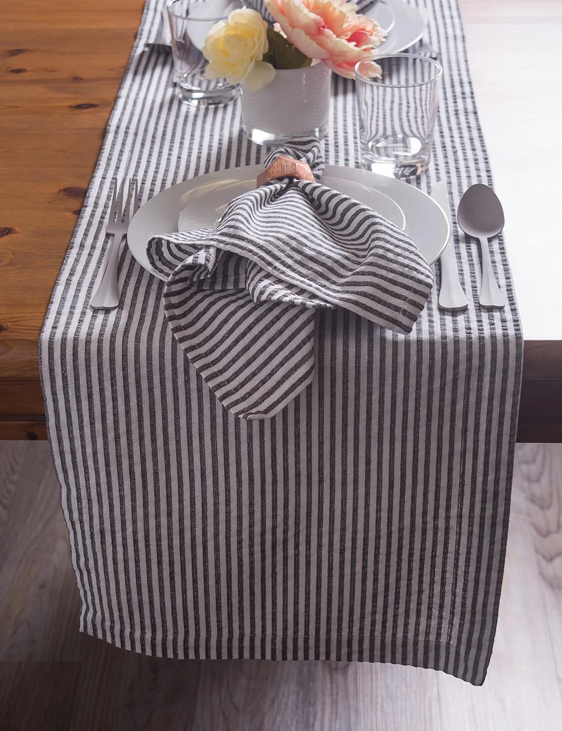 رانر رومیزی راه راه نخی سیرساکر DII برای اتاق غذاخوری، ورودی عروسی ها، مهمانی ها و استفاده روزمره، 35x274 سانتی متر، خاکستری معدنی و سفید