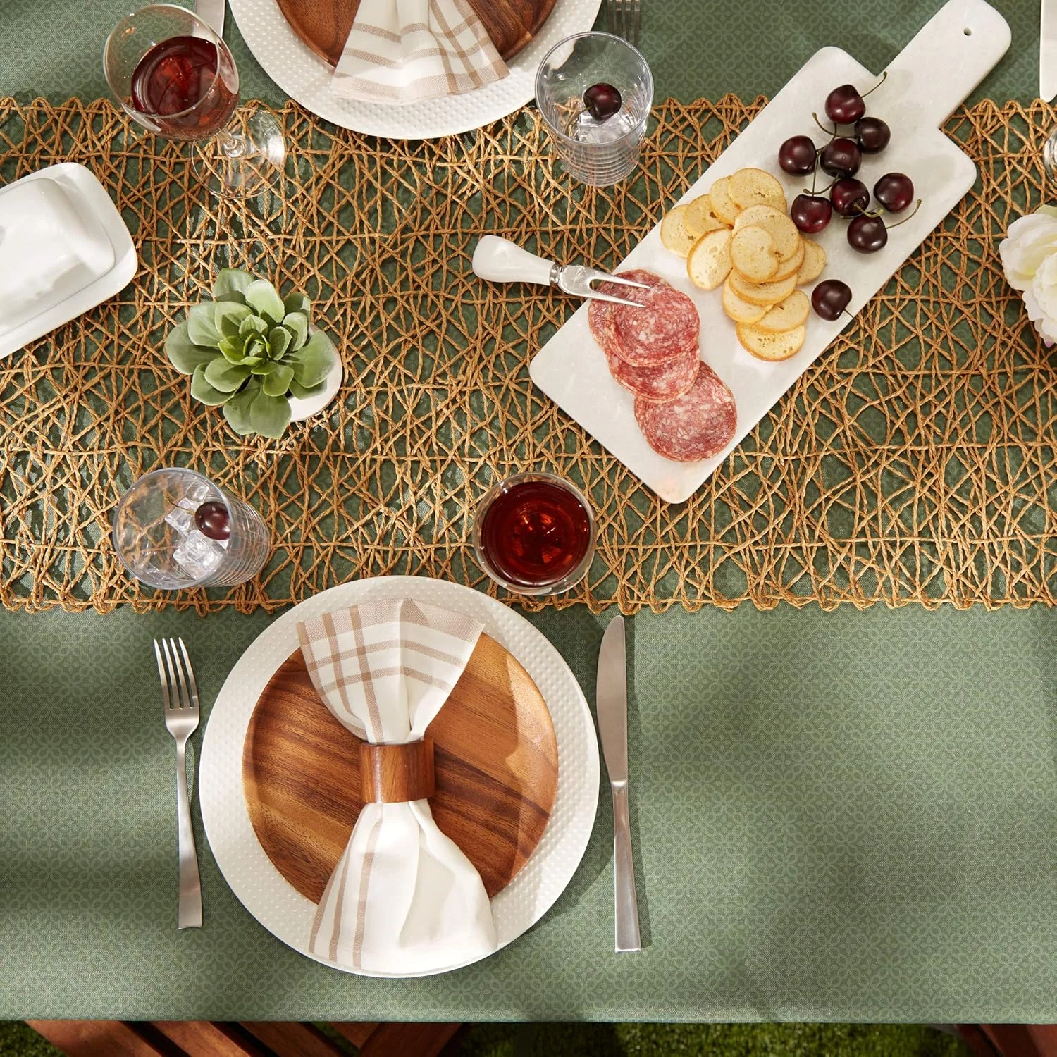 رومیزی طرح توری DII مناسب فضای باز، 60x84، کنگر فرنگی رومیزی طرح توری DII مناسب فضای باز، 60x84، کنگر فرنگی