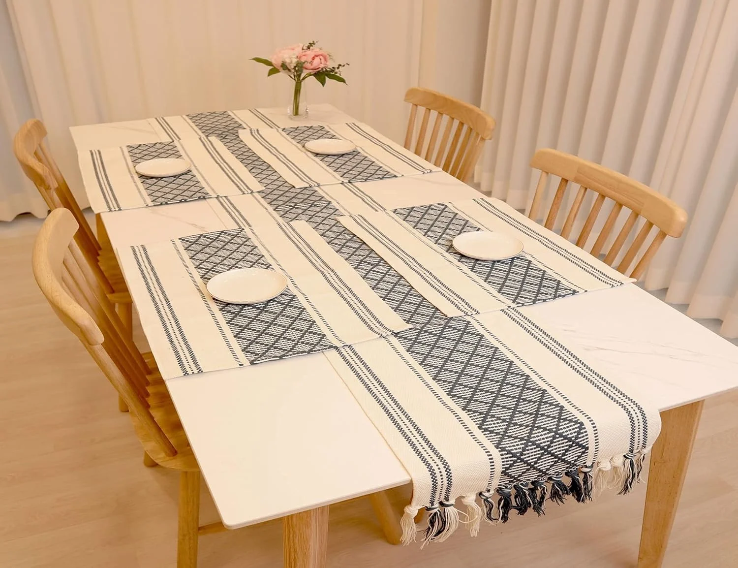 رانر رومیزی KASTWAVE، رانر میز کنفی مراکشی بوهو، منگوله دار مناسب عروسی، جشن تولد، مهمانی ها، نامزدی، جشن عروس، دکور میز ناهارخوری روستایی-آبی، 35x182 سانتی متر رانر رومیزی KASTWAVE، رانر میز کنفی مراکشی بوهو، منگوله دار مناسب عروسی، جشن تولد، مهمانی ها، نامزدی، جشن عروس، دکور میز ناهارخوری روستایی-آبی، 35x182 سانتی متر