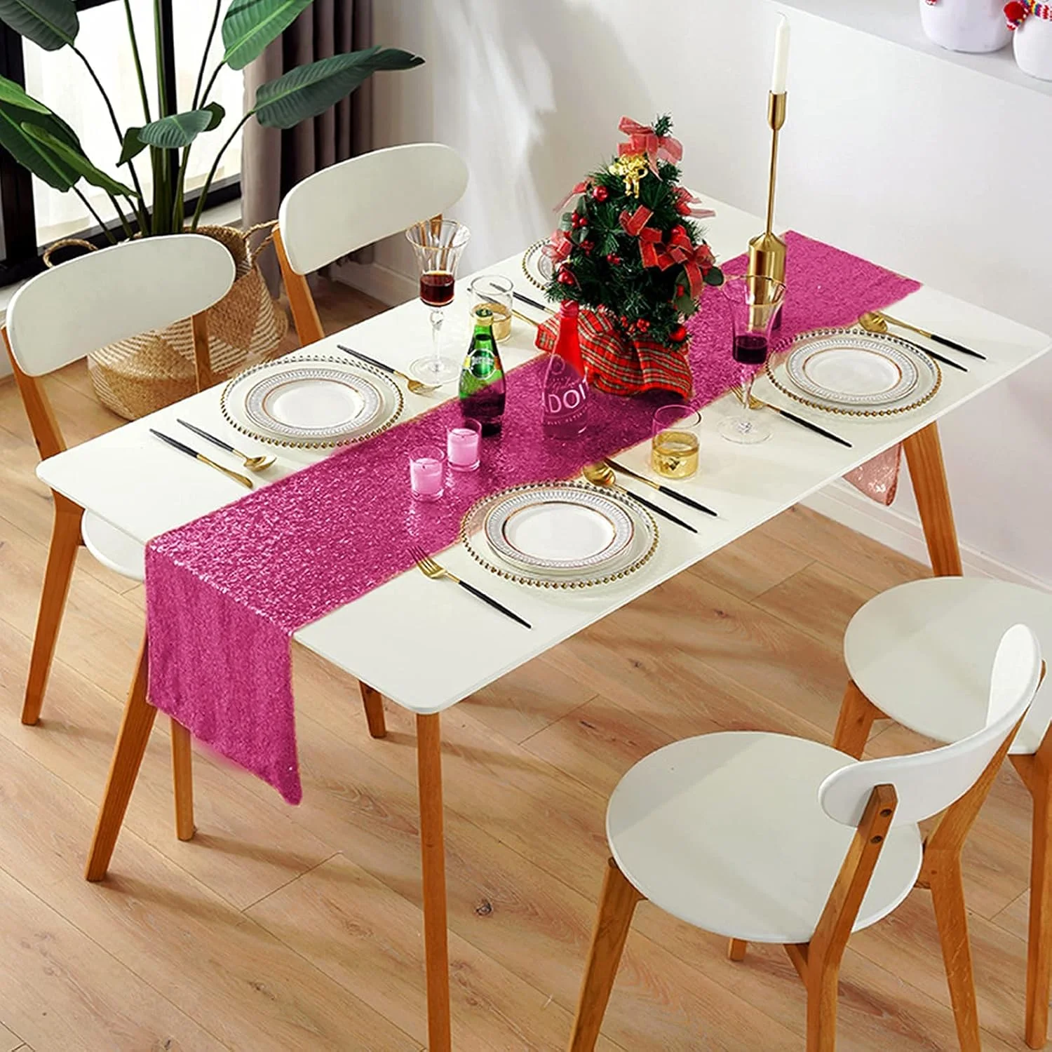 رانر پولکی میز، بسته 3 عددی رانر ساتن میز، 30 در 182 سانتی متر، پارچه پولکی میز، روکش میز مستطیلی درخشان، برای تولد، عروسی، ضیافت، تزئینات جشن تعطیلات، جشن نوزاد (صورتی جیغ) رانر پولکی میز، بسته 3 عددی رانر ساتن میز، 30 در 182 سانتی متر، پارچه پولکی میز، روکش میز مستطیلی درخشان، برای تولد، عروسی، ضیافت، تزئینات جشن تعطیلات، جشن نوزاد (صورتی جیغ)