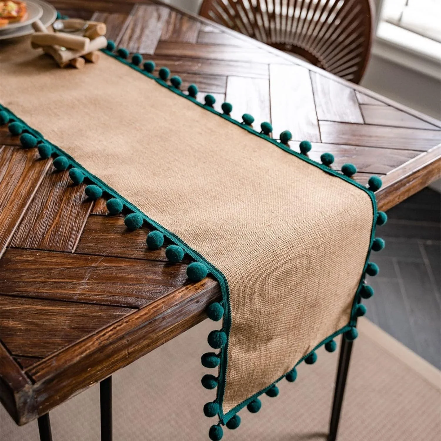 رانر میز کنفی طرح گونی KASTWAVE، رومیزی روستایی با حاشیه منگوله دار برای تزئین میز، عروسی، مهمانی (سبز، 30×180 سانتی متر) رانر میز کنفی طرح گونی KASTWAVE، رومیزی روستایی با حاشیه منگوله دار برای تزئین میز، عروسی، مهمانی (سبز، 30×180 سانتی متر)