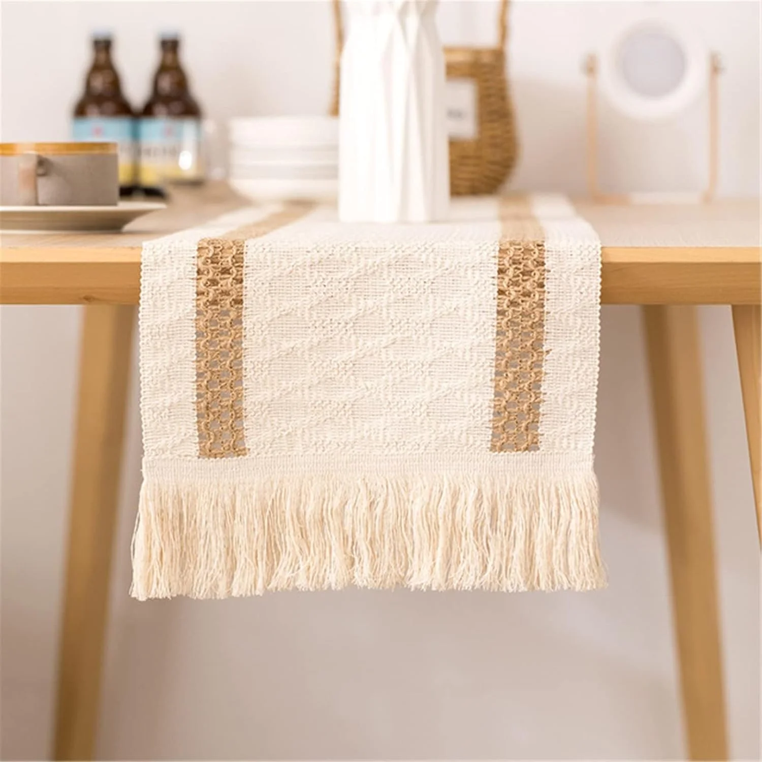 رانر رومیزی با منگوله، 30 در 120 سانتی متر، رانر میز ناهارخوری کتان و لینن، رانر میز مکرومه طرح بوهو، مناسب دکور میز آشپزخانه، مهمانی، تعطیلات و تولد