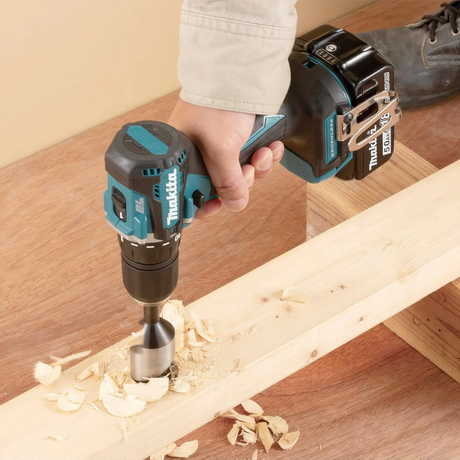 دریل پیچ گوشتی شارژی 18 ولت لیتیوم-یونی ماکیتا مدل DDF487RF1J (BL/XPT) 13 میلی متر (1/2 اینچ) / 500-1700 دور در دقیقه / 40 نیوتن متر / شامل 1 عدد باتری (3.0 آمپر ساعت) و 1 عدد شارژر / MAKPAC دریل پیچ گوشتی شارژی 18 ولت لیتیوم-یونی ماکیتا مدل DDF487RF1J (BL/XPT) 13 میلی متر (1/2 اینچ) / 500-1700 دور در دقیقه / 40 نیوتن متر / شامل 1 عدد باتری (3.0 آمپر ساعت) و 1 عدد شارژر / MAKPAC