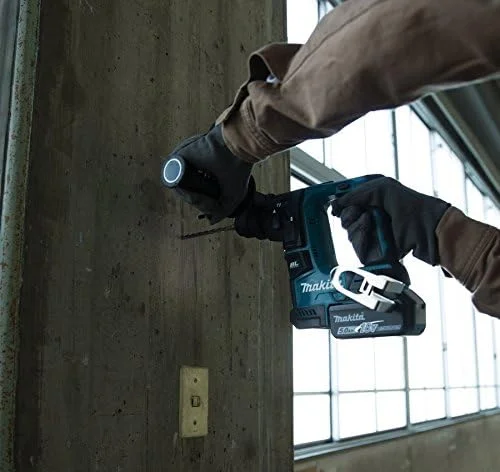 دریل بتن کن شارژی ماکیتا SDS-Plus، 18 ولت، 2 آمپر ساعت، لیتیوم-یون، شامل 2 عدد باتری قابل شارژ و کیف